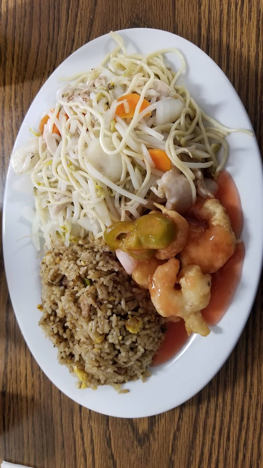 Wongs Kitchen | restaurant | 13209 Osborne St, Arleta, CA 91331, USA | 8188962828 OR +1 818-896-2828