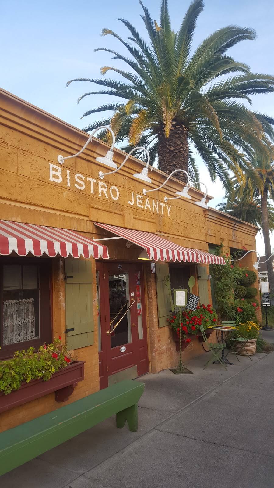 Bistro Jeanty | restaurant | 6510 Washington St, Yountville, CA 94599, USA | 7079440103 OR +1 707-944-0103
