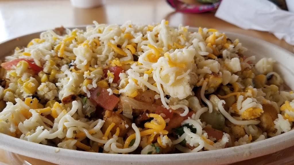 Izzos Illegal Burrito - Magazine St. | restaurant | 4041 Magazine St, New Orleans, LA 70115, USA | 5043022619 OR +1 504-302-2619