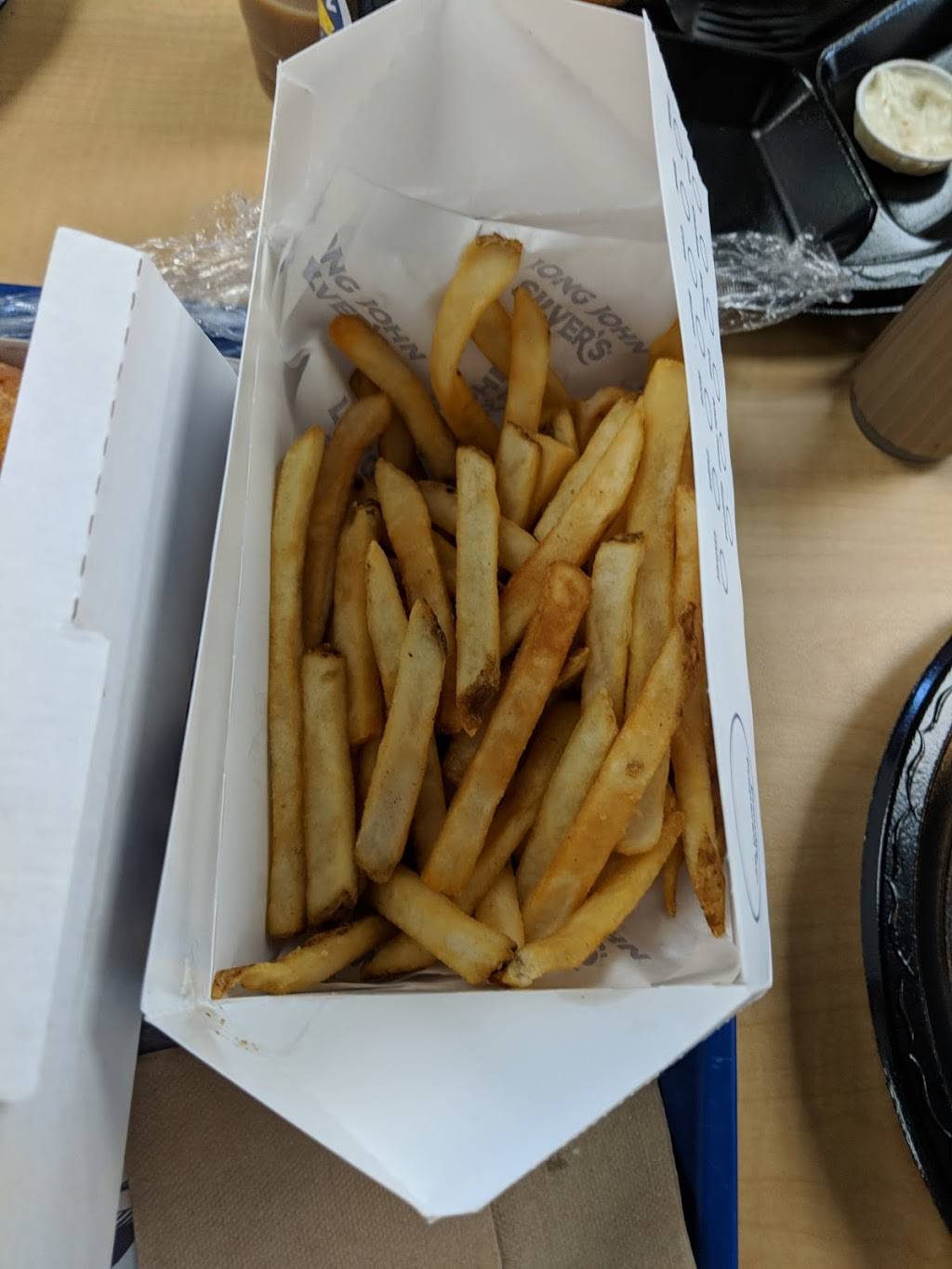 Long John Silvers | restaurant | 2206 E Laburnum Ave, Richmond, VA 23222, USA | 8043219292 OR +1 804-321-9292