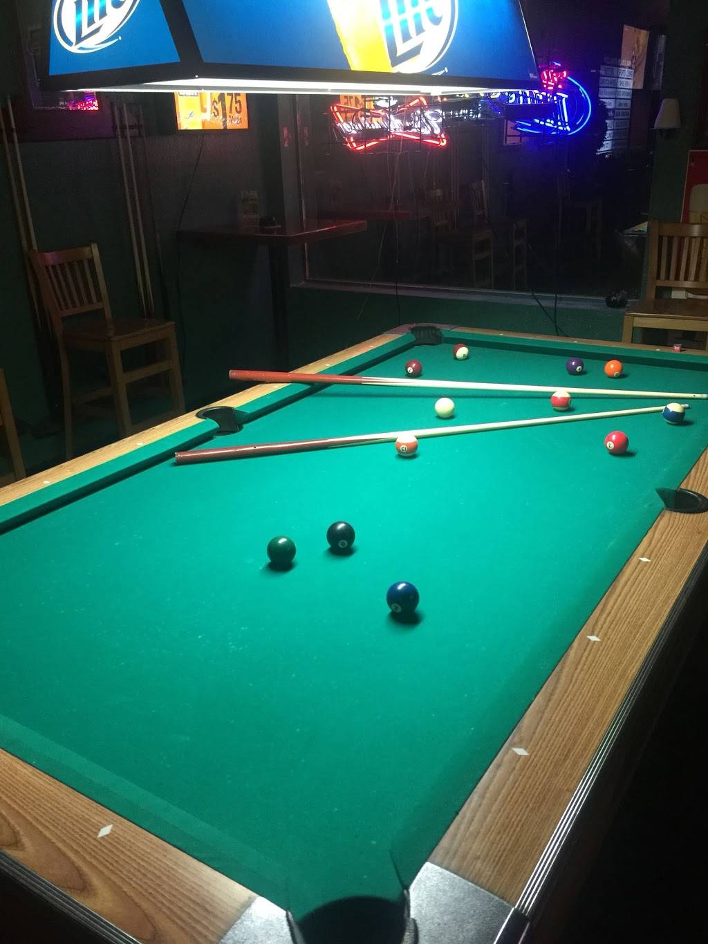 BBs Bar & Grill | restaurant | 1403 W Boynton Beach Blvd # 20, Boynton Beach, FL 33426, USA | 5617380678 OR +1 561-738-0678