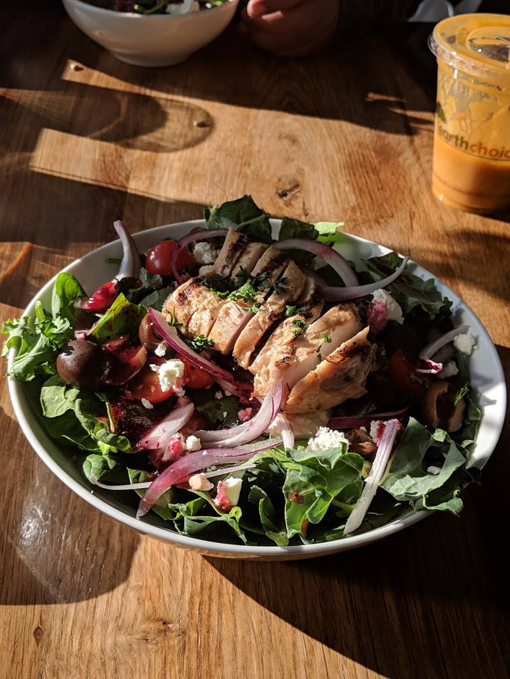 EatandEvolve Bistro | restaurant | 5832 N Knoxville Ave suite k, Peoria, IL 61614, USA | 3099664767 OR +1 309-966-4767