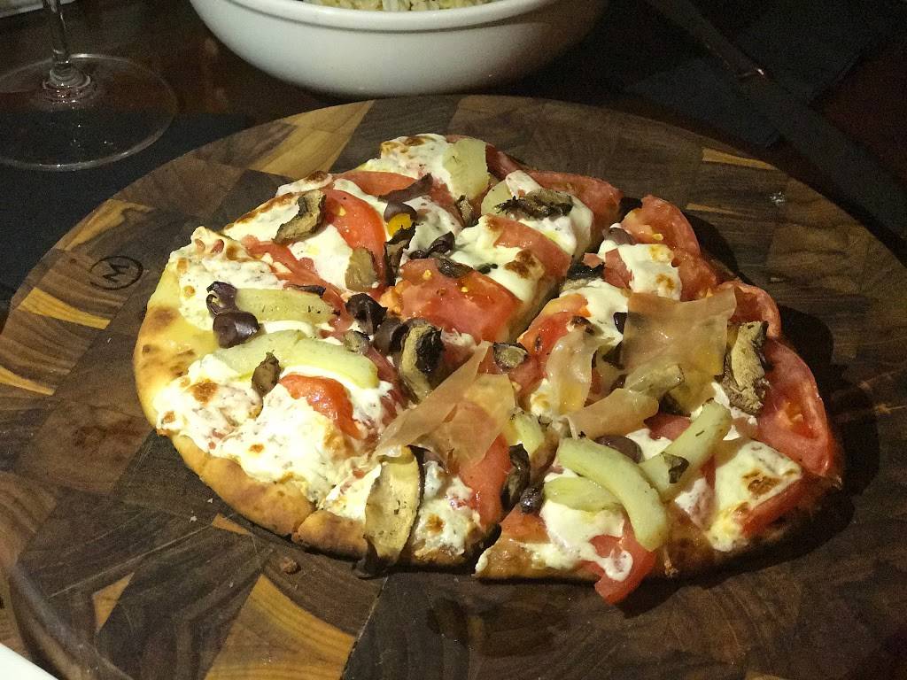 The Vineyard Wine Bar & Healthy Bistro | restaurant | 4848 S Apopka Vineland Rd, Orlando, FL 32819, USA | 4079099522 OR +1 407-909-9522