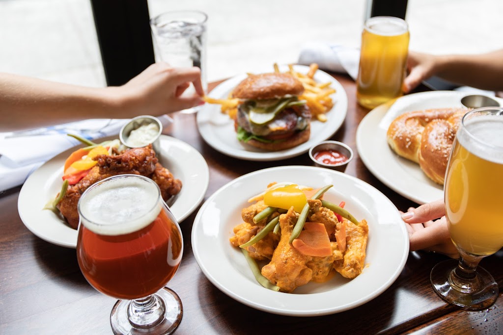 Democracy Brewing | restaurant | 35 Temple Pl, Boston, MA 02111, USA | 8572638604 OR +1 857-263-8604