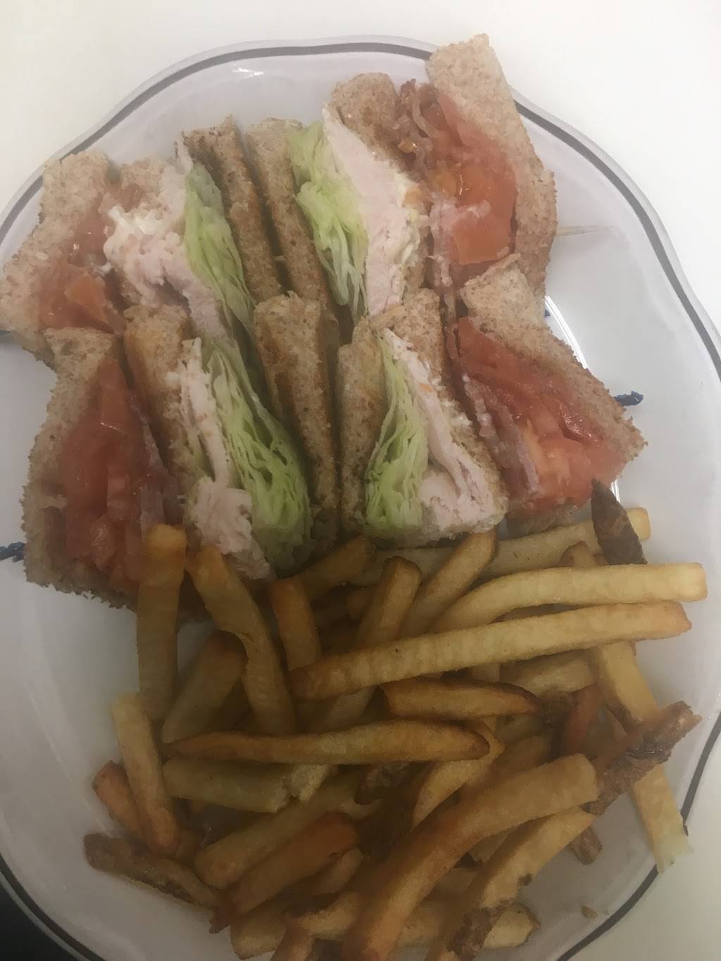 Marys place | restaurant | 1494 Dundas St, London, ON N5W 3B9, Canada | 5194524835 OR +1 519-452-4835