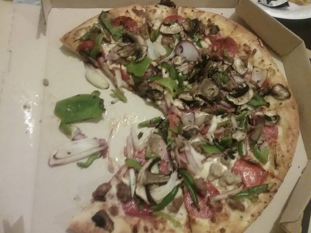 Pizza Hut | restaurant | 18930 US-441, Mt Dora, FL 32757, USA | 3527354200 OR +1 352-735-4200