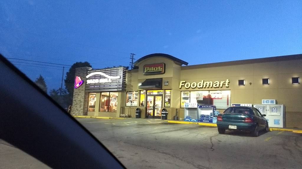 Taco Bell | restaurant | 421 N Cedar Bluff Rd, Knoxville, TN 37923, USA | 8656932094 OR +1 865-693-2094