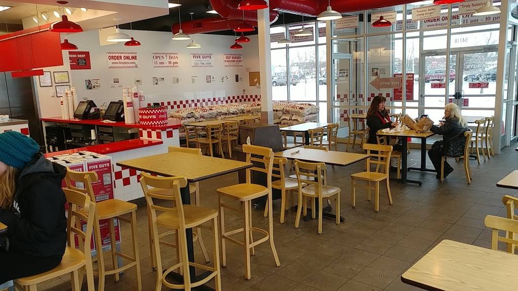 Five Guys | meal takeaway | 5411 Harvey St, Muskegon, MI 49444, USA | 2317983555 OR +1 231-798-3555