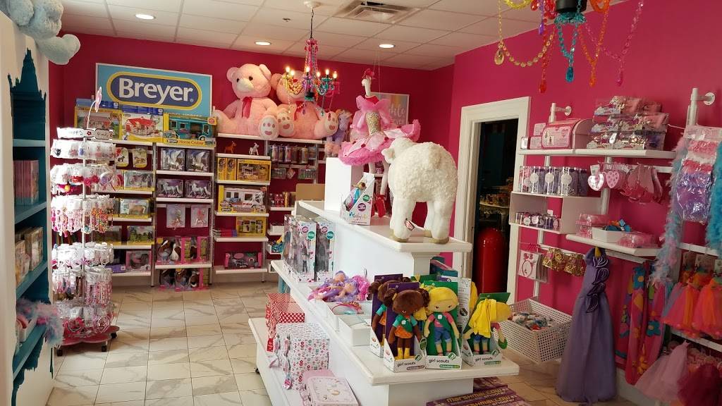 Sweet Petes Candy | restaurant | 400 N Hogan St, Jacksonville, FL 32202, USA | 9043767161 OR +1 904-376-7161