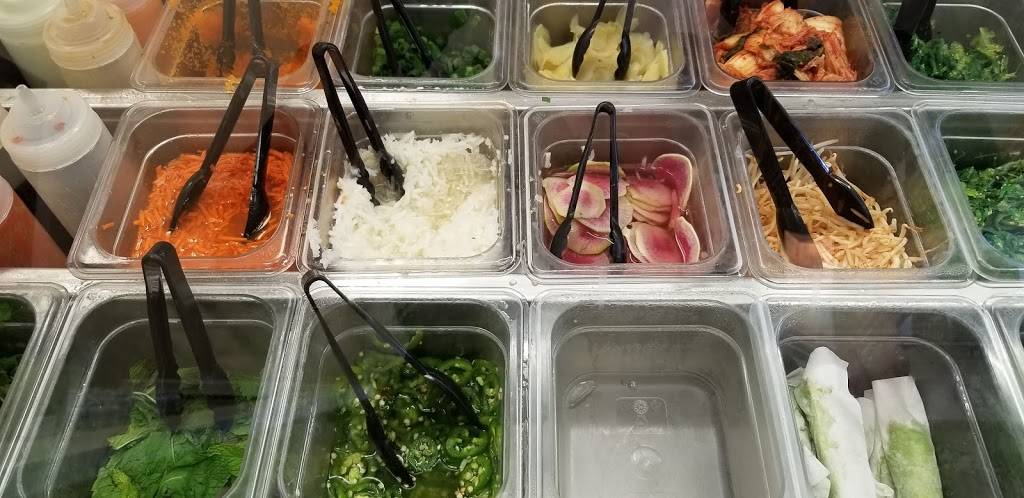 Pacific Bowls & Rolls | restaurant | 475 Alvarado St, Monterey, CA 93940, USA | 8315838433 OR +1 831-583-8433