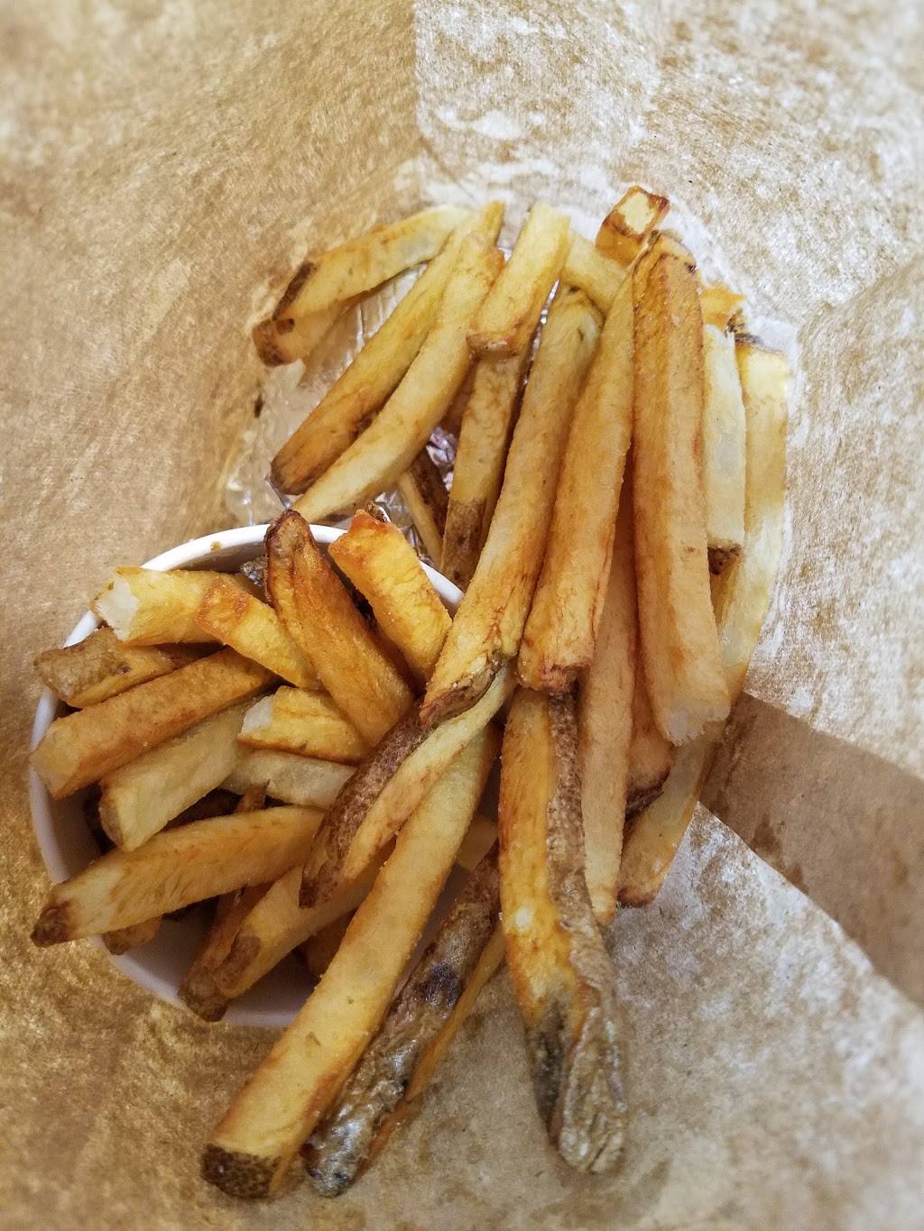 Five Guys | meal takeaway | 8201 E Northfield Blvd, Denver, CO 80238, USA | 3033713483 OR +1 303-371-3483