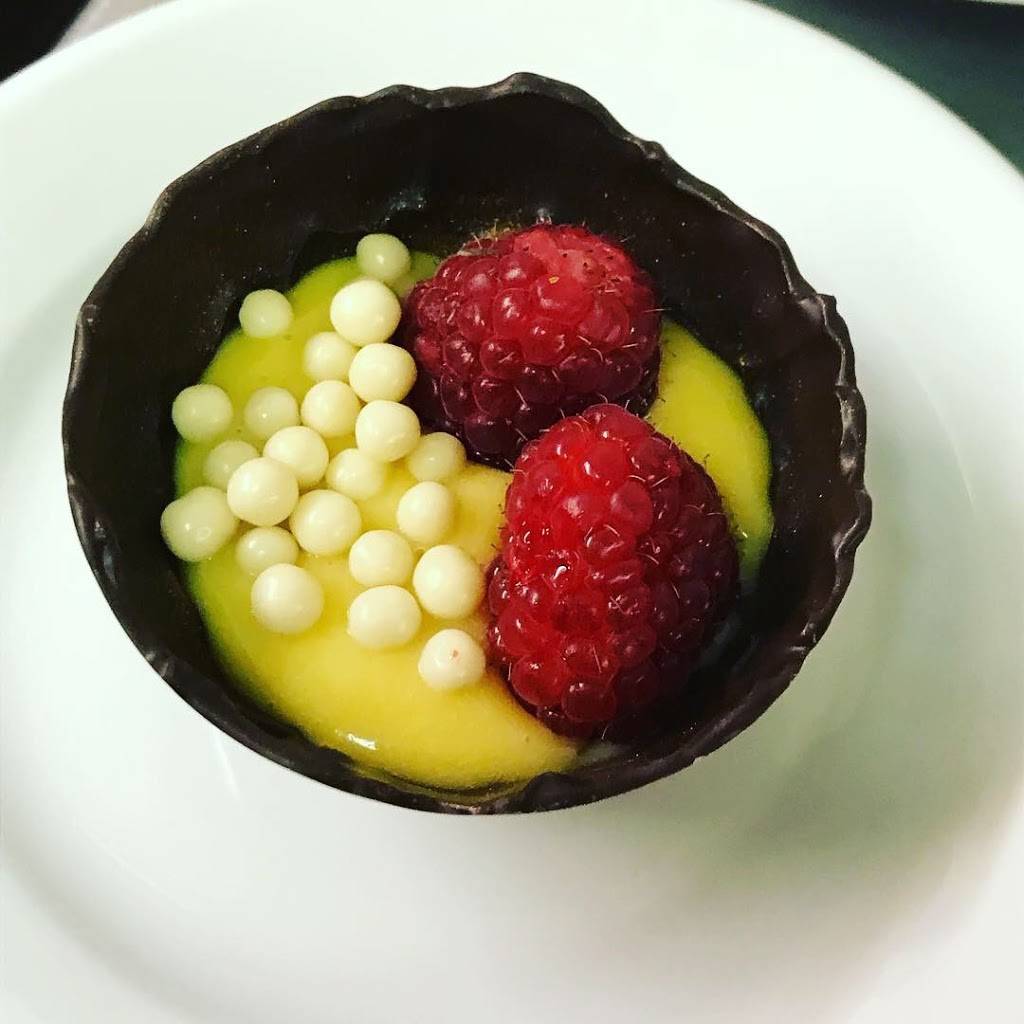 Opal On Pearl | restaurant | 4250 Pearl Rd, Cleveland, OH 44109, USA | 2164172030 OR +1 216-417-2030