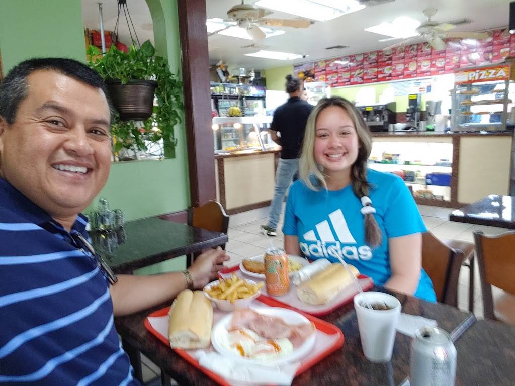 Halleys Cafe | restaurant | 12500 SW 130th St #1, Miami, FL 33186, USA | 3052788771 OR +1 305-278-8771