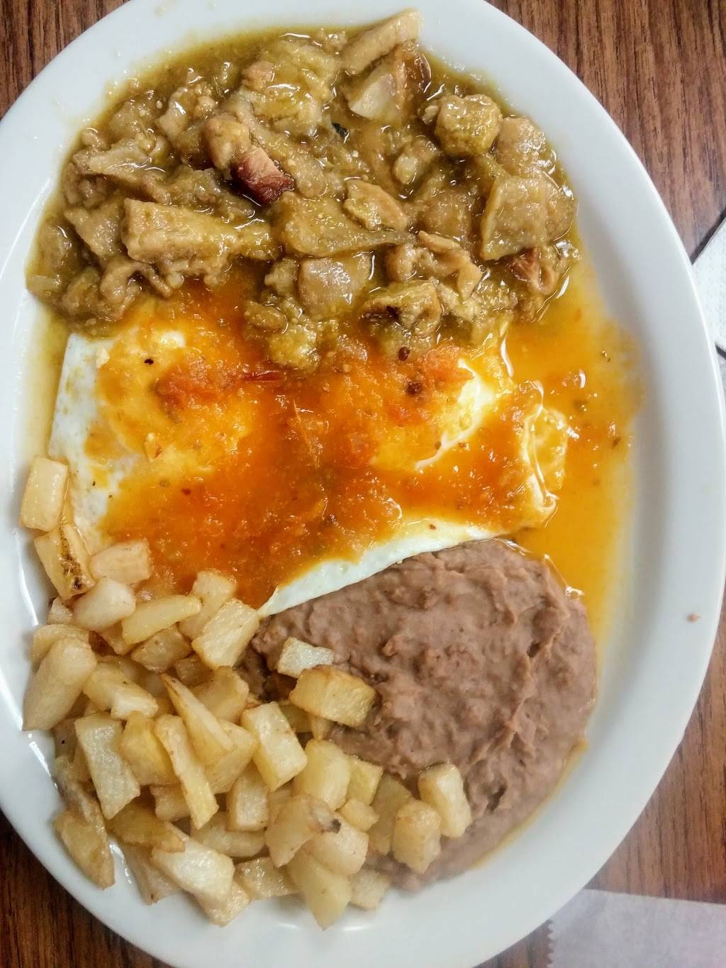 Blanquita Mexican Restaurant | restaurant | 1743, 2110 Cupples Rd, San Antonio, TX 78226, USA | 2104381972 OR +1 210-438-1972