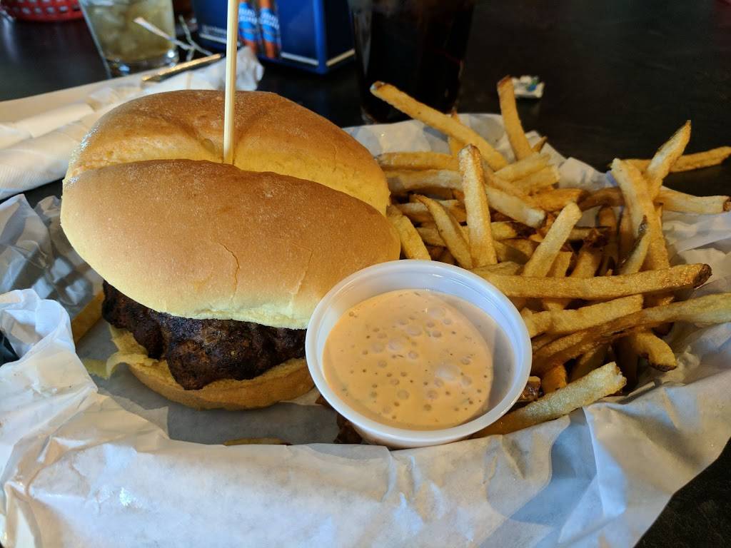 Sinful Burger Sports Grill | restaurant | 4072, 4005 Twin Creek Dr #101, Bellevue, NE 68123, USA | 4029338727 OR +1 402-933-8727