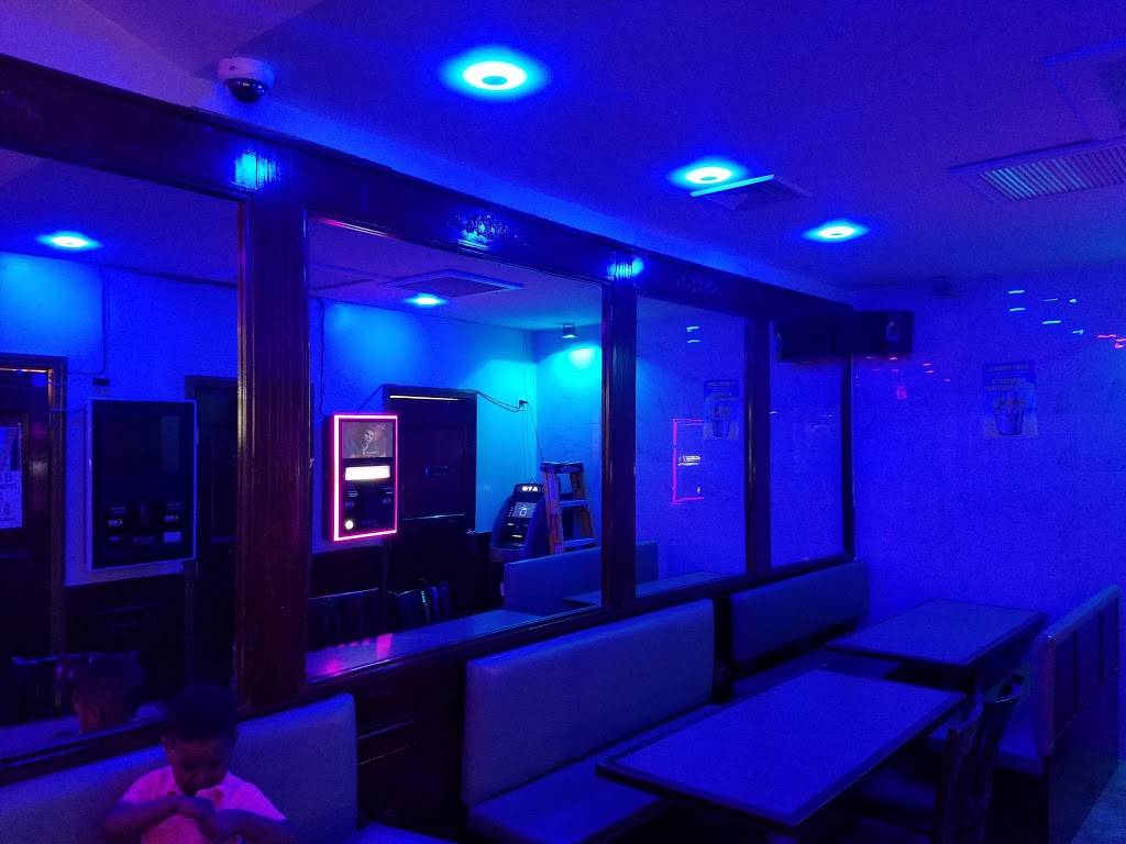 Taino | restaurant | 2228 Amsterdam Ave, New York, NY 10032, USA | 2125439035 OR +1 212-543-9035