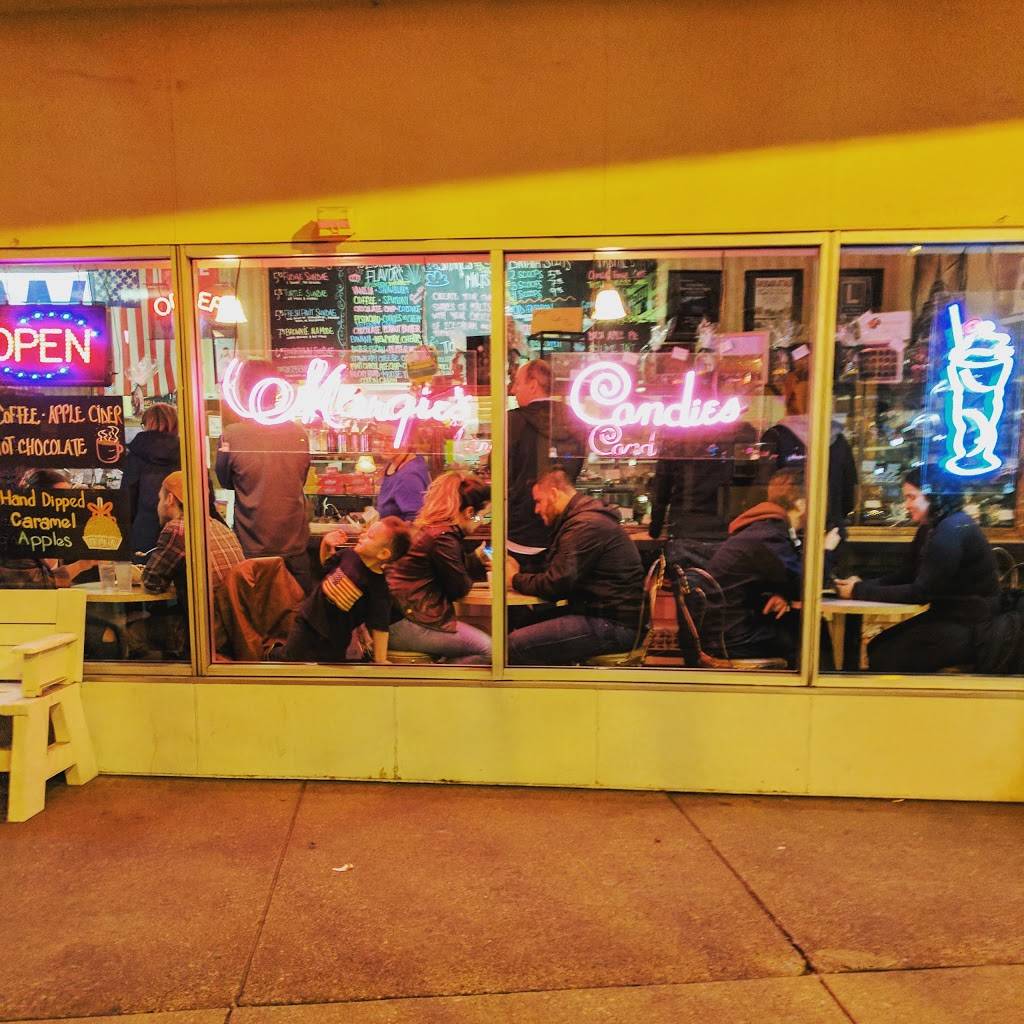 Margies Candies | restaurant | 1813 W Montrose Ave, Chicago, IL 60613, USA | 7733480400 OR +1 773-348-0400