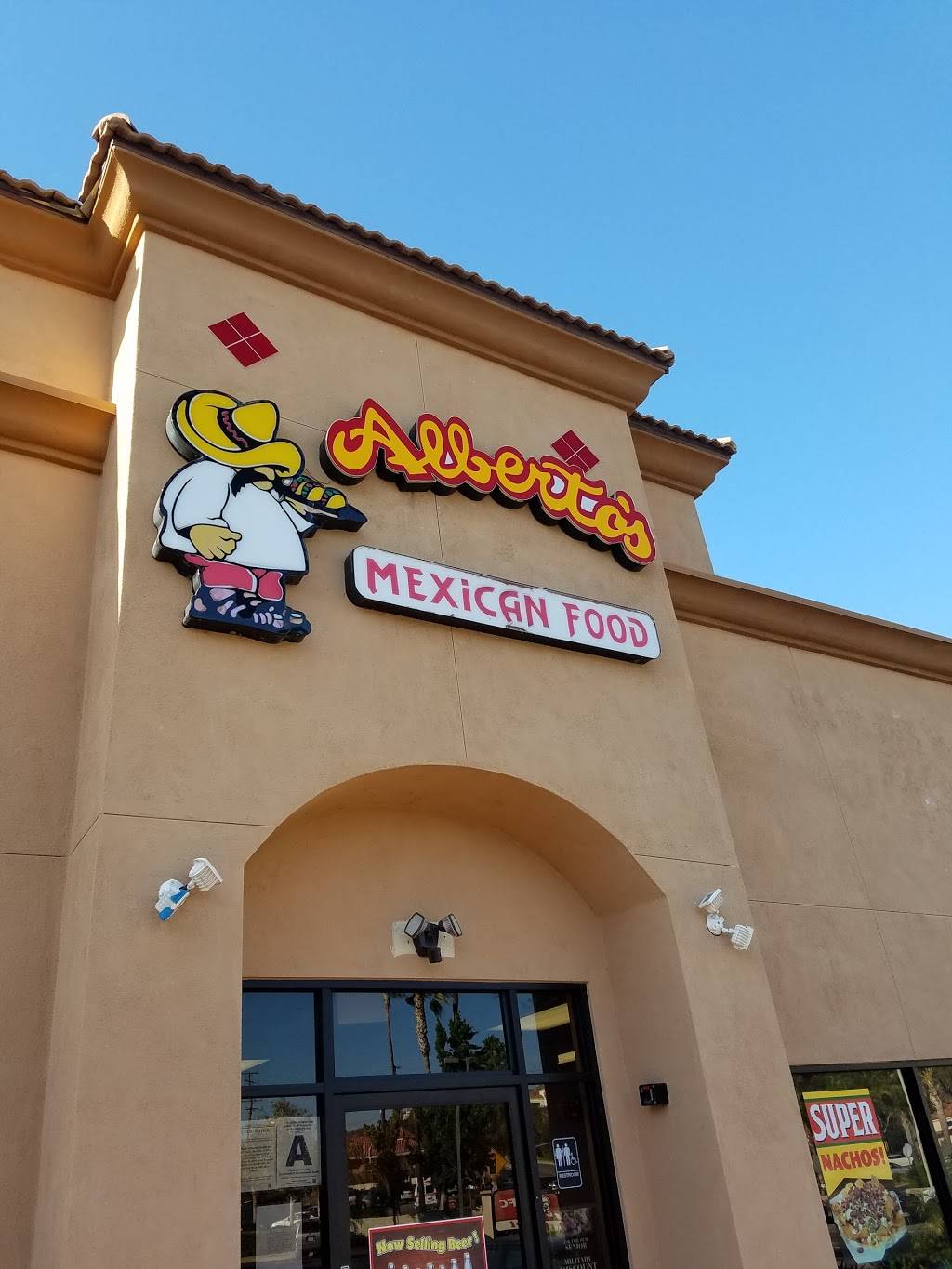 Albertos Mexican Food | restaurant | 0301, 301 Summerhill Dr, Lake Elsinore, CA 92532, USA | 9512457646 OR +1 951-245-7646