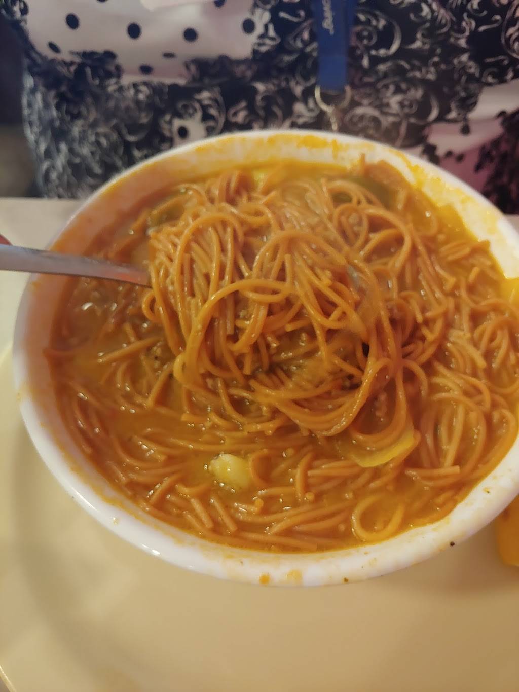 El Mana Mexican Restaurant | restaurant | 6606 S Zarzamora St, San Antonio, TX 78211, USA | 2105921125 OR +1 210-592-1125