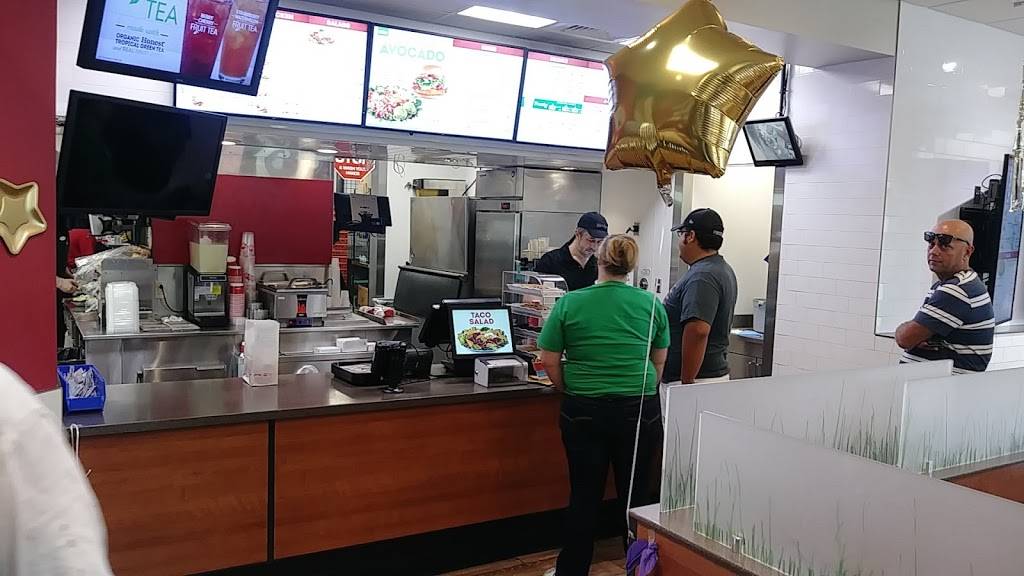 Wendys | restaurant | 7765 W Irlo Bronson Memorial Hwy, Kissimmee, FL 34747, USA | 4073907580 OR +1 407-390-7580