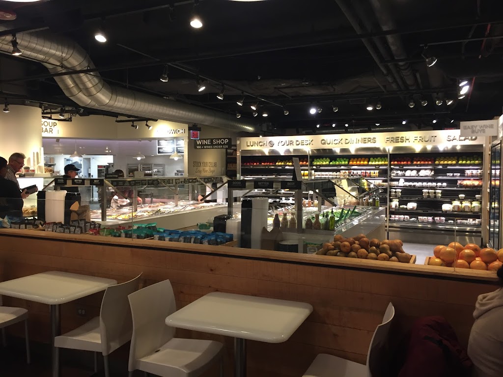 Food Ease | restaurant | Water Tower Place, 835 Michigan Ave, Chicago, IL 60611, USA | 3123353663 OR +1 312-335-3663