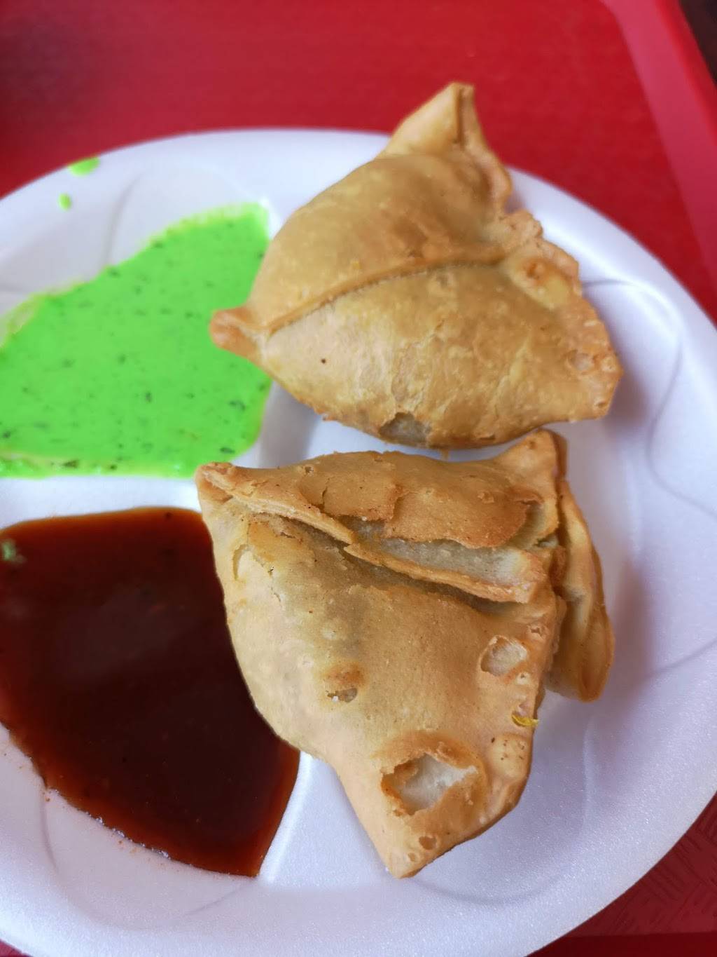 New India Sweets & Restaurant | restaurant | 1201 Britannia Rd W, Mississauga, ON L5V 1N2, Canada | 9058141730 OR +1 905-814-1730