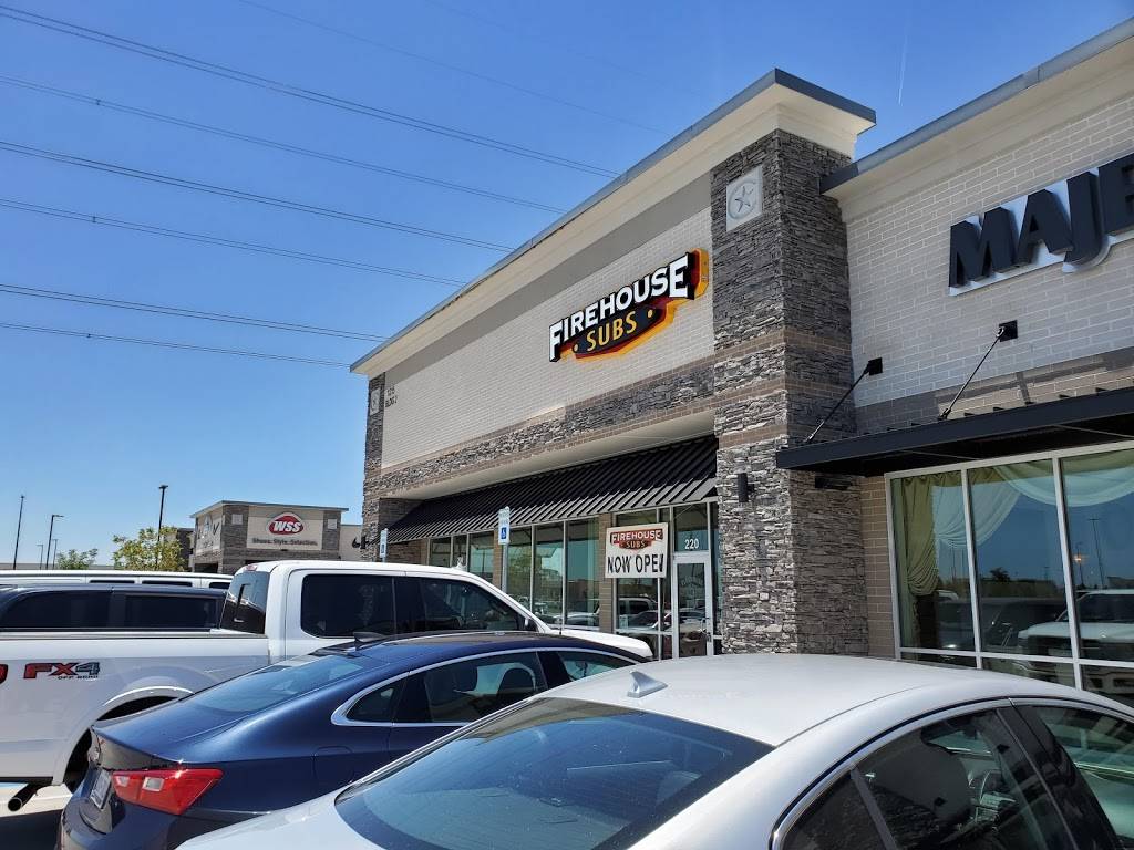 Firehouse Subs | restaurant | 1215 W Pioneer Pkwy Suite 220, Grand Prairie, TX 75052, USA | 9726393737 OR +1 972-639-3737