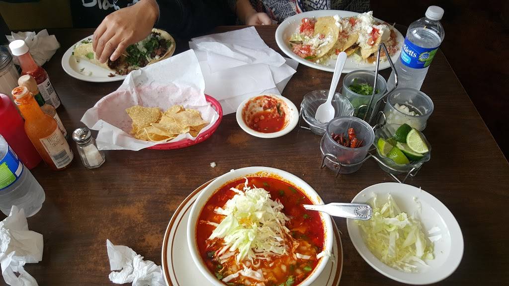 El Marinero | restaurant | 1239 Crows Landing Rd, Modesto, CA 95351, USA | 2095499310 OR +1 209-549-9310