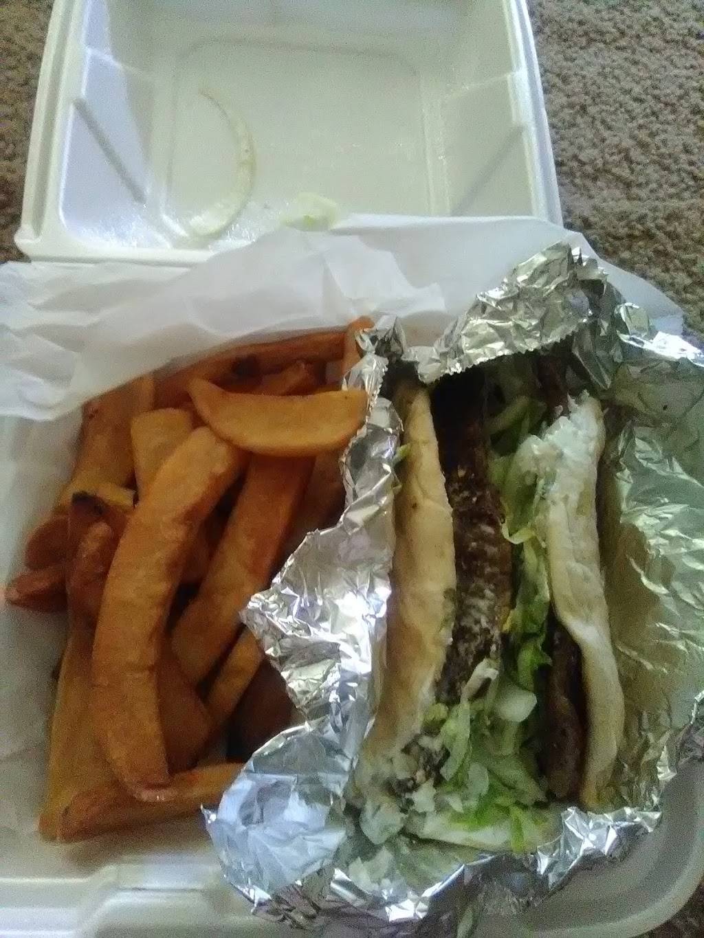 Musalletis | restaurant | 6201 St John Ave, Kansas City, MO 64123, USA | 8163372004 OR +1 816-337-2004