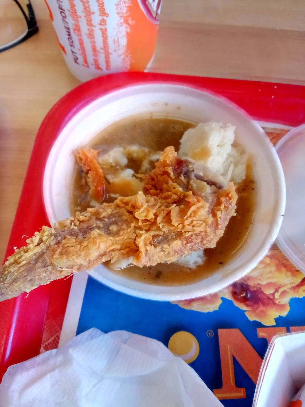 Popeyes Louisiana Kitchen | restaurant | 613 N 14th St, Leesburg, FL 34748, USA | 3523263553 OR +1 352-326-3553