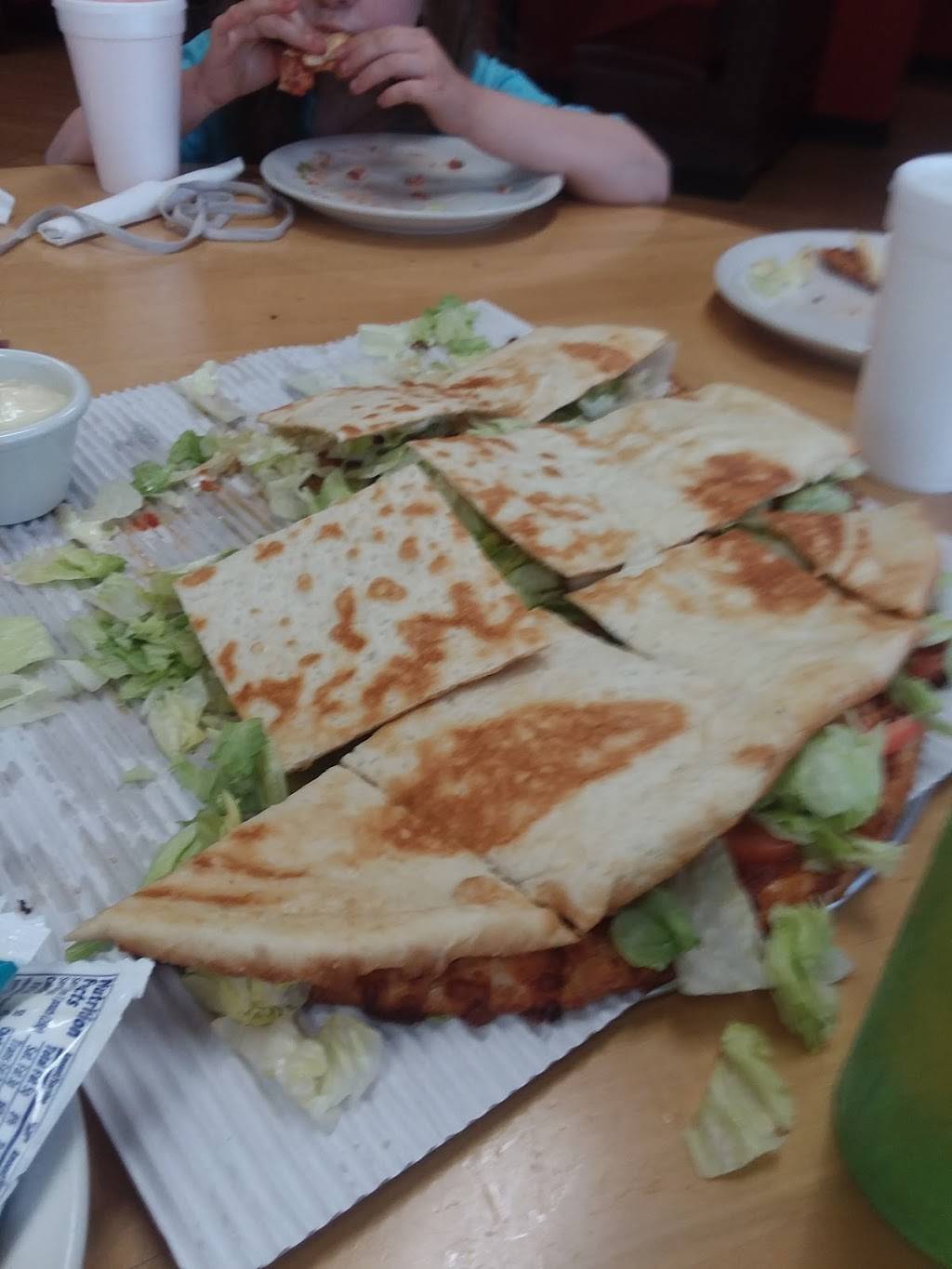 Crenos Pizza | restaurant | 3852 OH-60, McConnelsville, OH 43756, USA | 7409622100 OR +1 740-962-2100