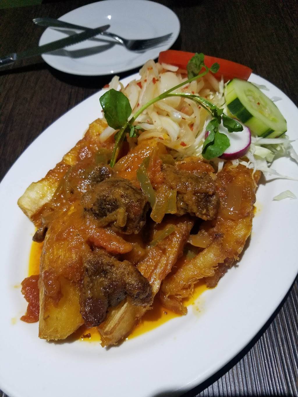 El Salvadoreño Pupuseria | restaurant | 3056 Del Monte Blvd, Marina, CA 93933, USA | 8317472385 OR +1 831-747-2385