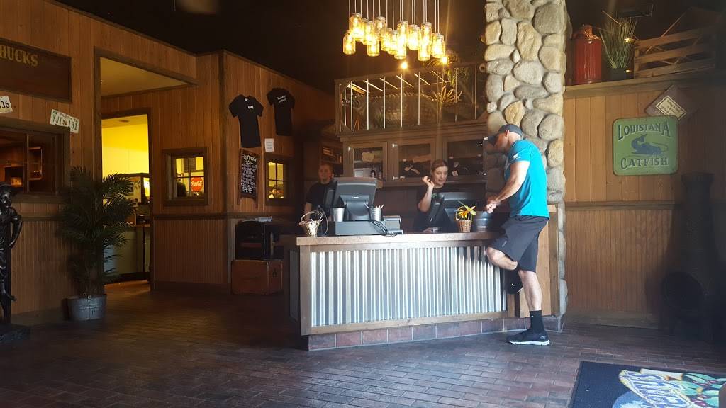 Huckleberrys | restaurant | 800 Southampton Rd, Benicia, CA 94510, USA | 7077453739 OR +1 707-745-3739