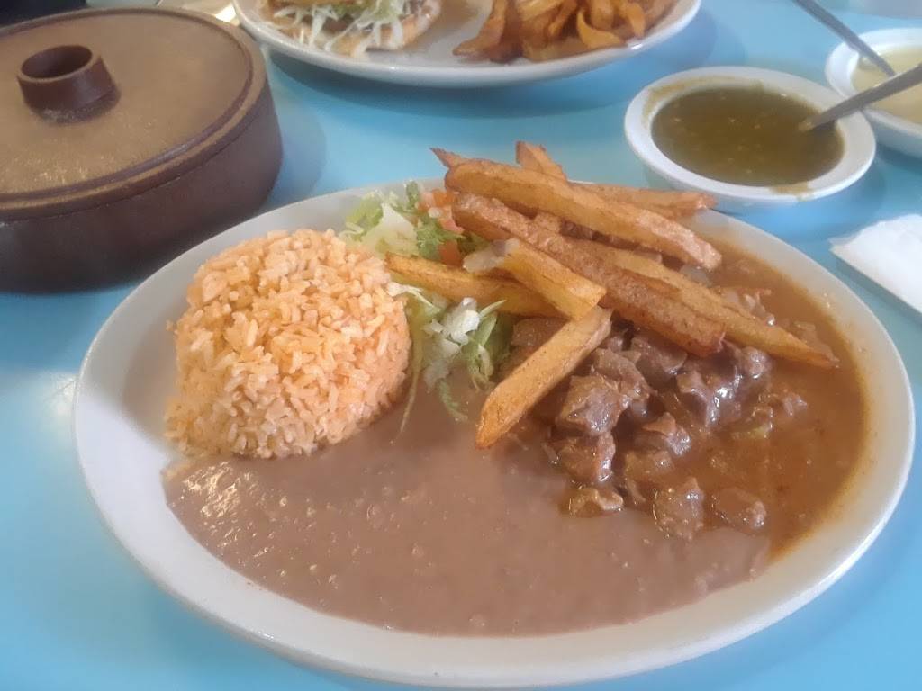 Pénjamo Restaurant | restaurant | 6110 Lyons Ave, Houston, TX 77020, USA | 8328318111 OR +1 832-831-8111