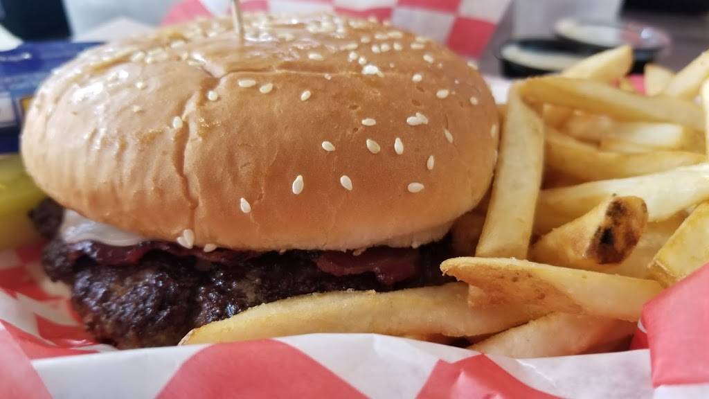 The Cedar | restaurant | 10614 FM 1960, Huffman, TX 77336, USA | 2813241113 OR +1 281-324-1113