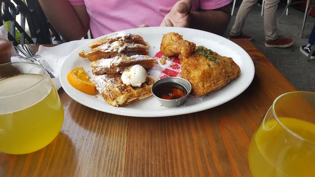 FIVE Birmingham | restaurant | 744 29th St S, Birmingham, AL 35233, USA | 2058683841 OR +1 205-868-3841