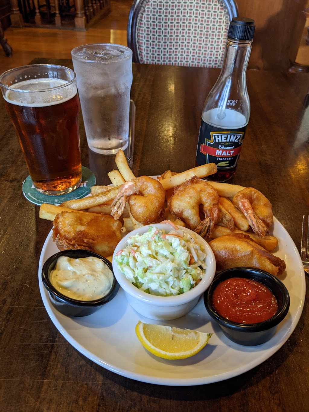 The Pub Orlando | restaurant | 9101 International Dr Suite 1003, Orlando, FL 32819, USA | 4073522305 OR +1 407-352-2305