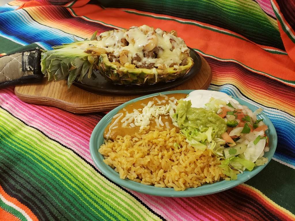 Los Zarapes | restaurant | 840 Eastwood Dr, Mahomet, IL 61853, USA | 2175863735 OR +1 217-586-3735