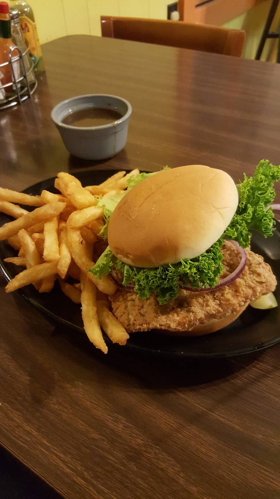 Smokeys BBQ & Catering | restaurant | 510 Main St, Wellsville, KS 66092, USA | 7858834119 OR +1 785-883-4119