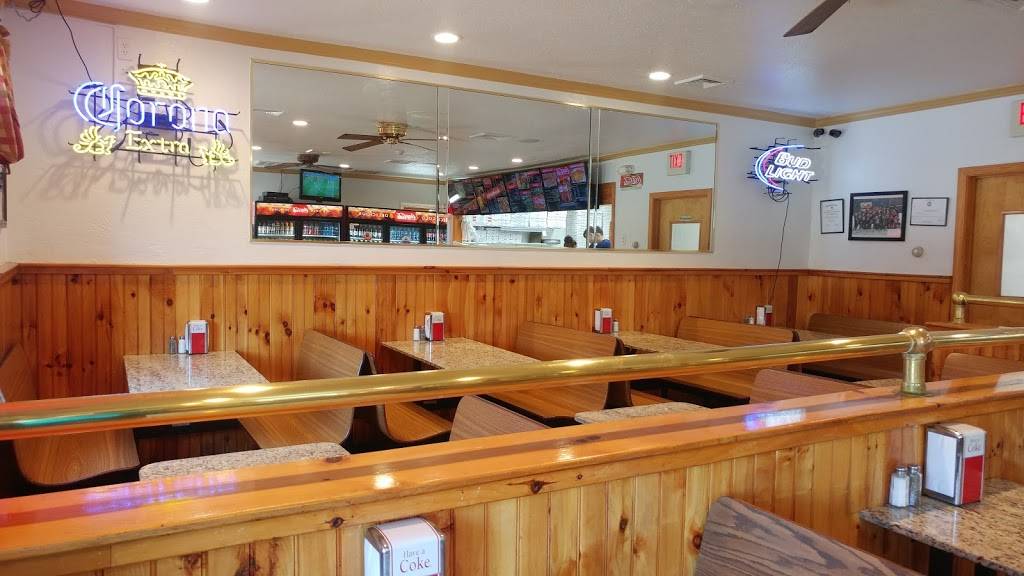 Flints Corner Pizza & Seafood | restaurant | 150 Westford Rd, Tyngsborough, MA 01879, USA | 9786493639 OR +1 978-649-3639