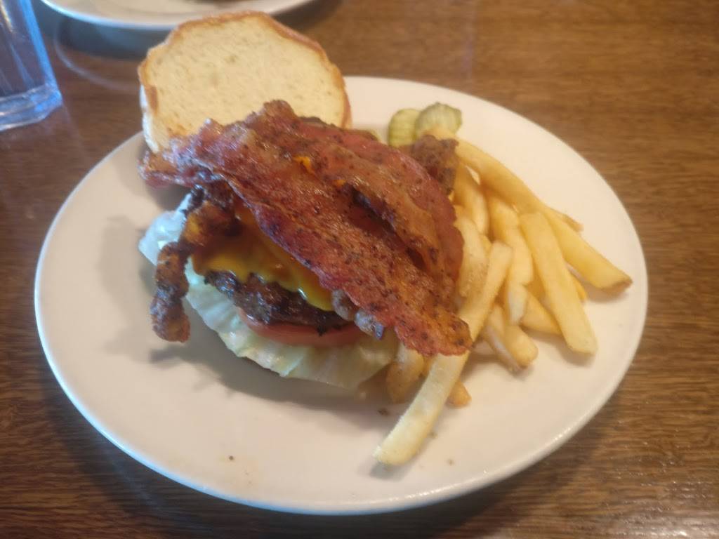 Old Chicago | restaurant | 6676 S Parker Rd, Aurora, CO 80016, USA | 3034000876 OR +1 303-400-0876