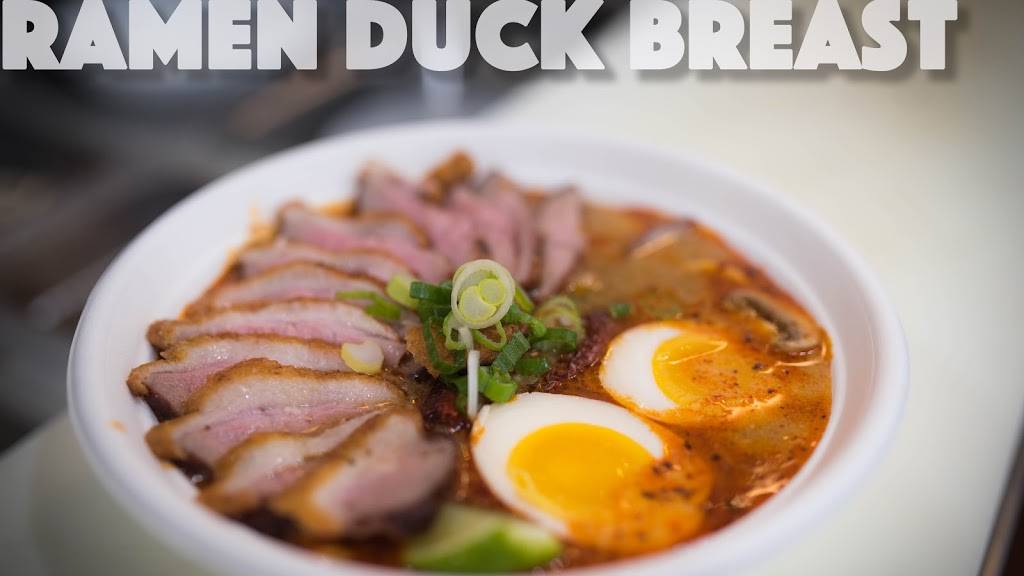 BaanChan Thai Restaurant | restaurant | 10725 E Colonial Dr suite a, Orlando, FL 32817, USA | 4072708448 OR +1 407-270-8448