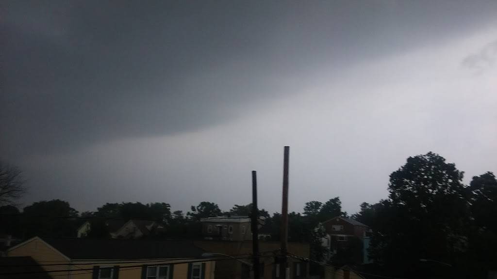 Marianaccis | restaurant | 24 Sherman St, Port Chester, NY 10573, USA | 9149393450 OR +1 914-939-3450