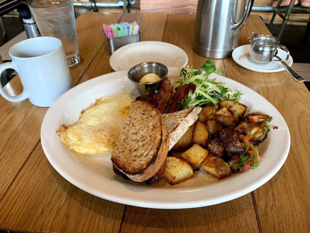 Neighborhood Services | restaurant | 400 S 2nd St, Louisville, KY 40202, USA | 5023136733 OR +1 502-313-6733