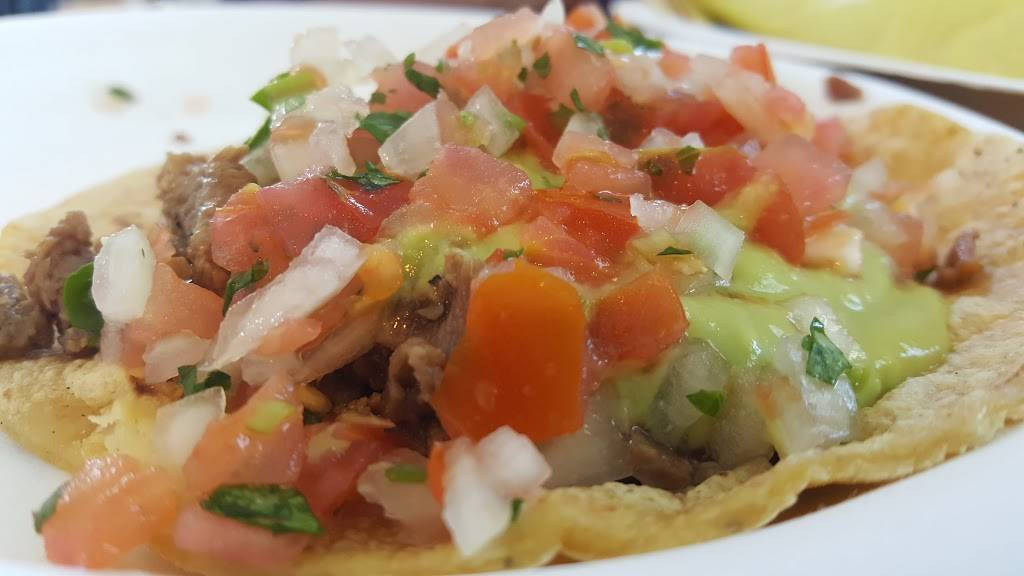 Juanitas Taco Shop | restaurant | 290 N Coast Hwy 101, Encinitas, CA 92024, USA | 7609439612 OR +1 760-943-9612