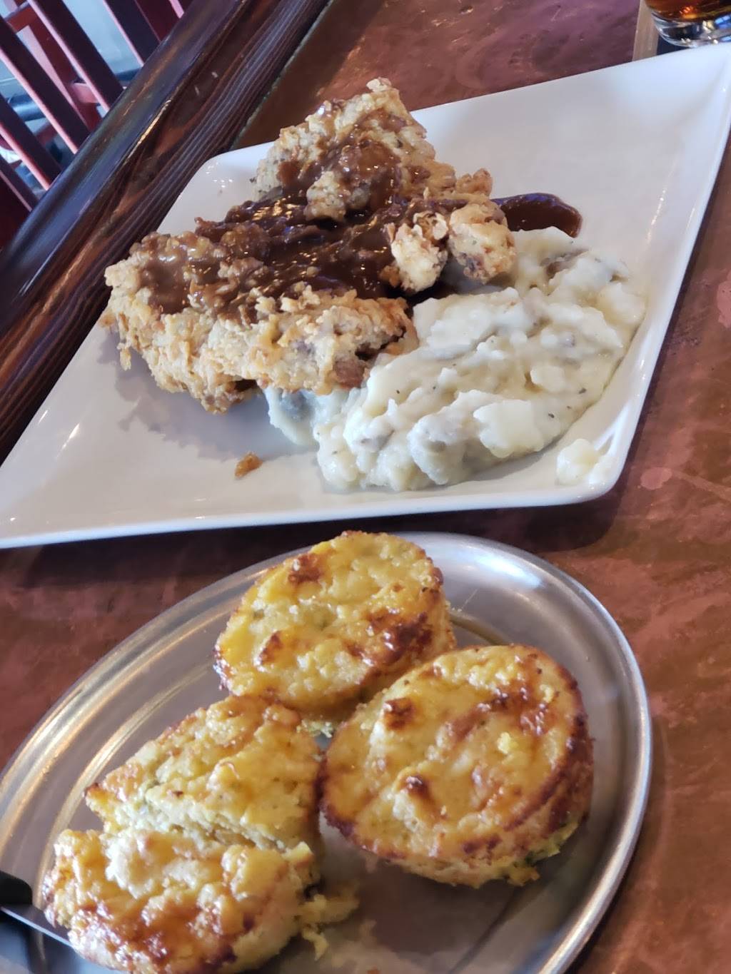 Vincents | restaurant | 8916 Brodie Ln #100, Austin, TX 78748, USA | 5122912845 OR +1 512-291-2845