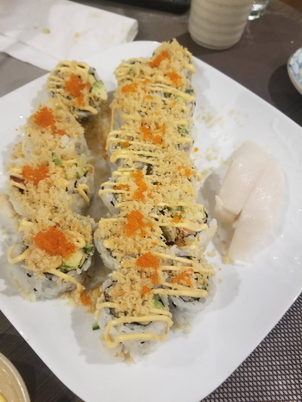 Sushi Garden | restaurant | 17915 Leslie St, Newmarket, ON L3Y 3E3, Canada | 9058300093 OR +1 905-830-0093