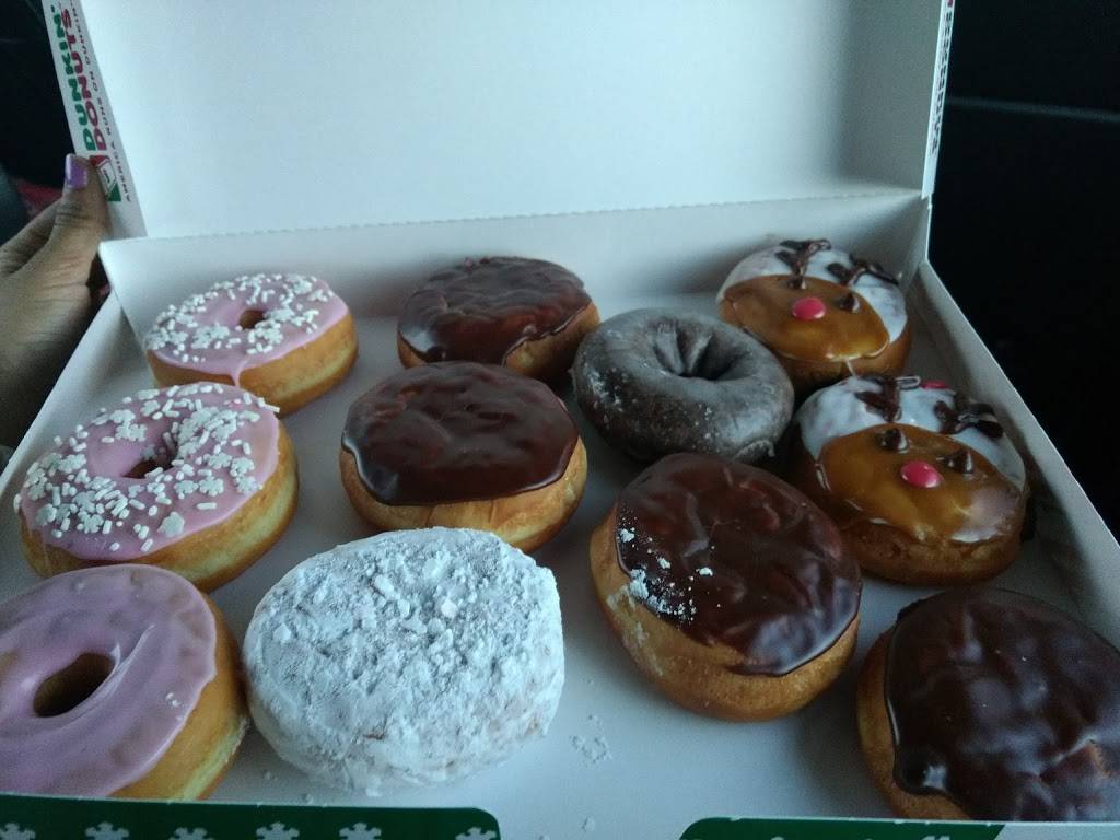 Dunkin | bakery | 120 Blue River Pkwy, Silverthorne, CO 80498, USA | 9704680520 OR +1 970-468-0520