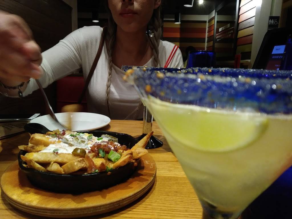 Chilis Grill & Bar | restaurant | 7021 International Dr, Orlando, FL 32819, USA | 4073527618 OR +1 407-352-7618