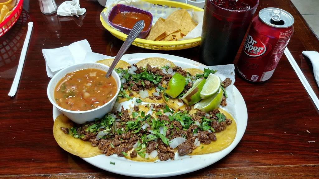 Fajita Taco Place | restaurant | 1816 Thompson Pl, San Antonio, TX 78226, USA | 2104328506 OR +1 210-432-8506
